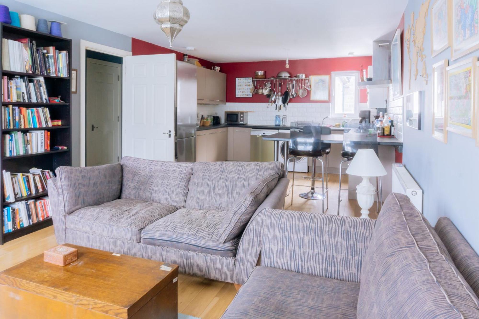 Stylish 3 Bedroom Apartment Near Hollyrood Park Эдинбург Экстерьер фото